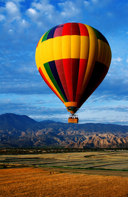 'Navigator' over Cochella Valley (Palm Springs)