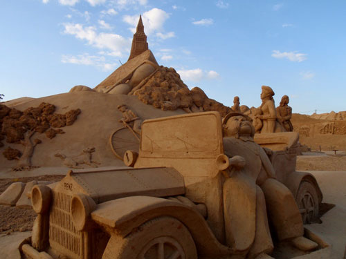 Owning the World Sand Sculpture