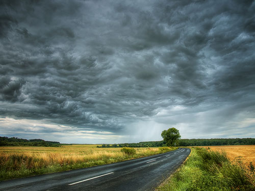 Soothingly Dangerous Storm Photo