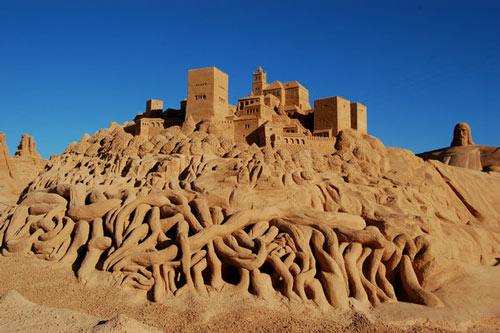 Undeniably Creative Artwork in Sand