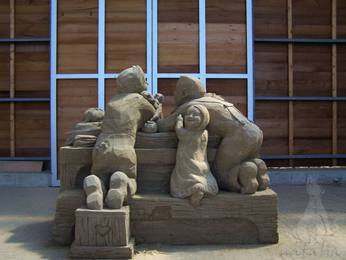 Replica of Happy Group Sand Sculpture