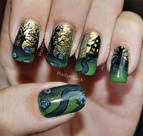 Halloween nail art