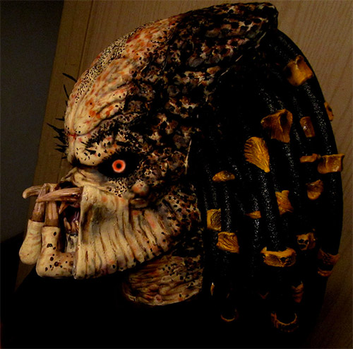 predator Halloween mask