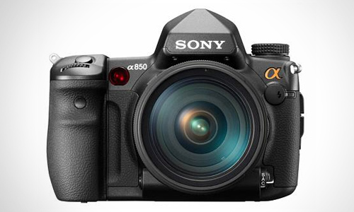 Sony's Cool DSLR for Semi-Pros