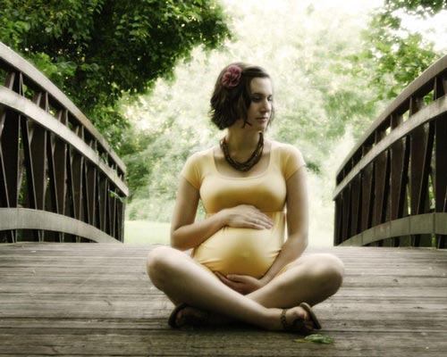 Grotesque Maternity Photography