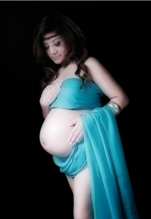 Very Amazing Maternity Photography