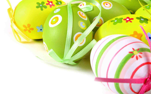 Pretty Easter Eggs with Bows Wallpaper
