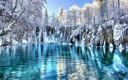 Beautiful Winter Lake Wallpaper_105038