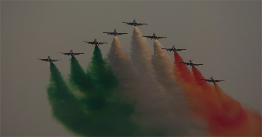 Italy aerobatic photography