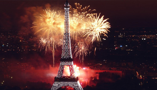 Fireworks eiffel tower wallpapers free download hi res