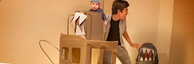 Cool Parents With Their Baby Recreating Famous Movie Scenes With Cardboards