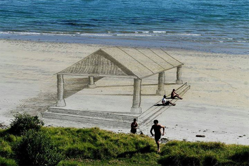 Jamie Harkins 3D sand art