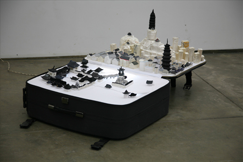 Yin Xiuzhen featured Portable Cities