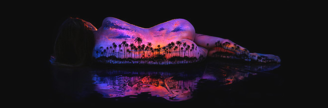 Be Amazed With These Dramatic Fluorescent Body Paint Photography
