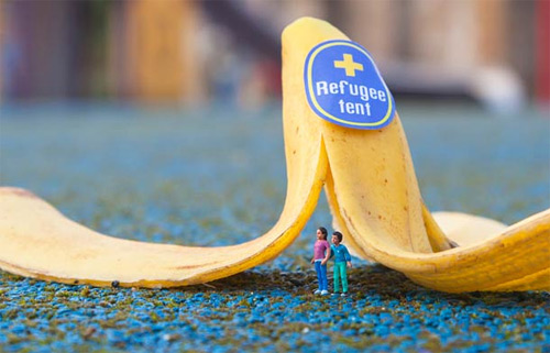 Slinkachu miniature street art featured