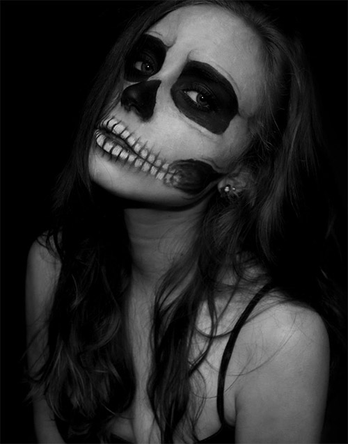skeleton Halloween make-up